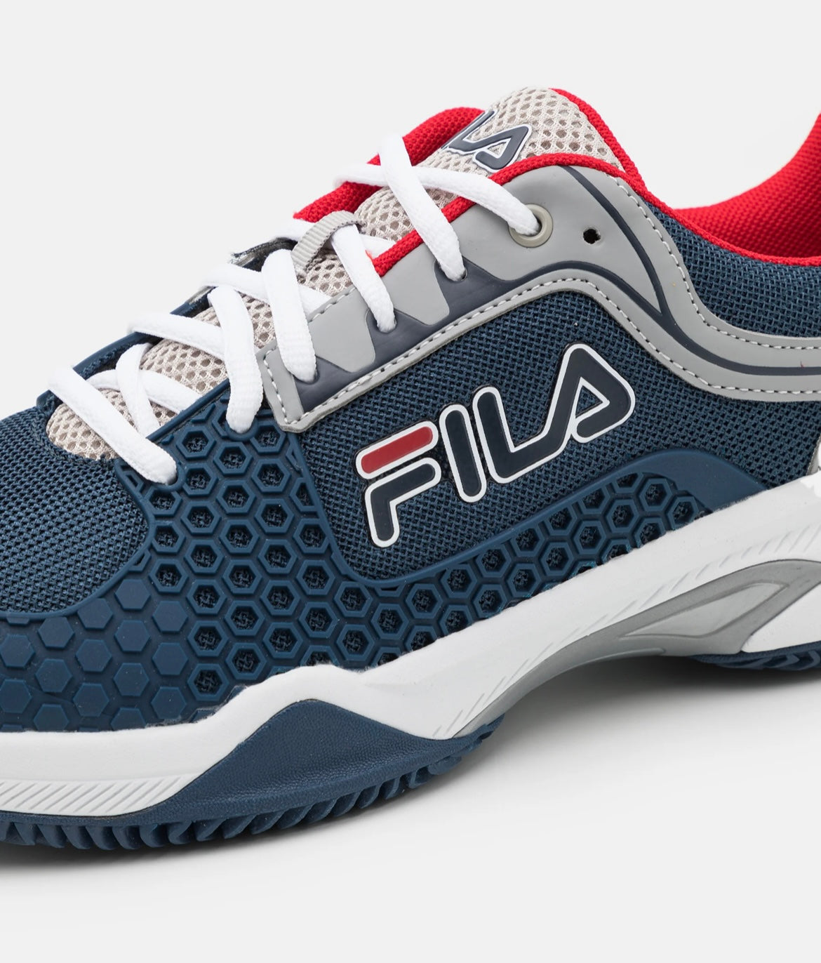 FILA TENNIS SHOES MENS/WOMENS