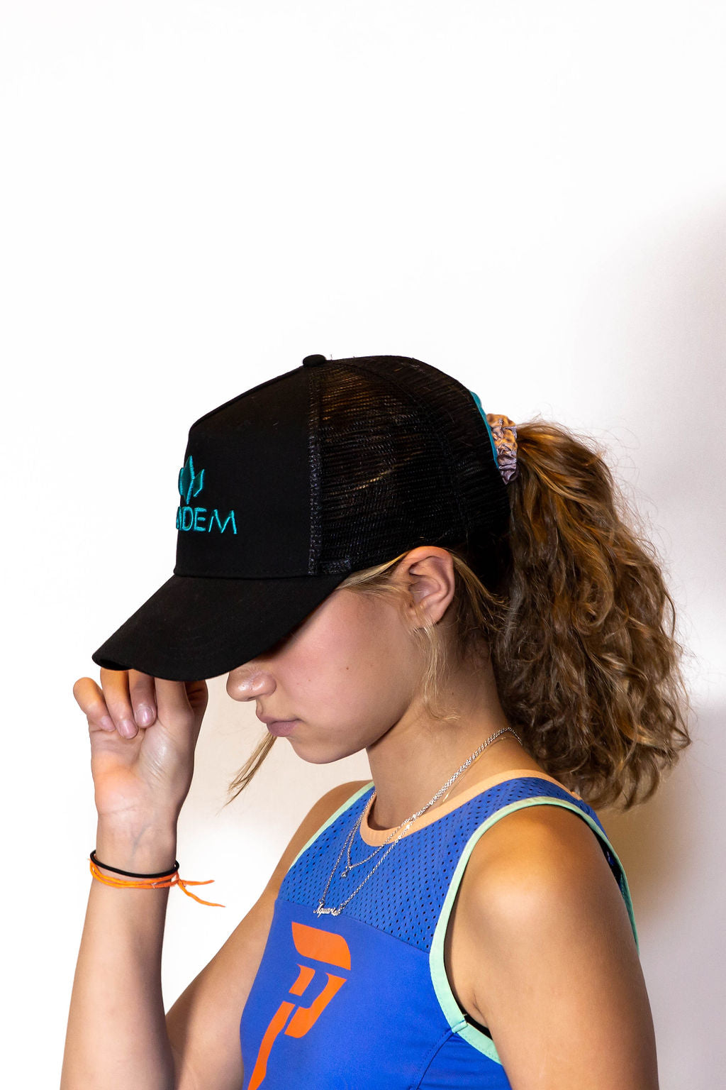 DIADEM TRUCKER HAT