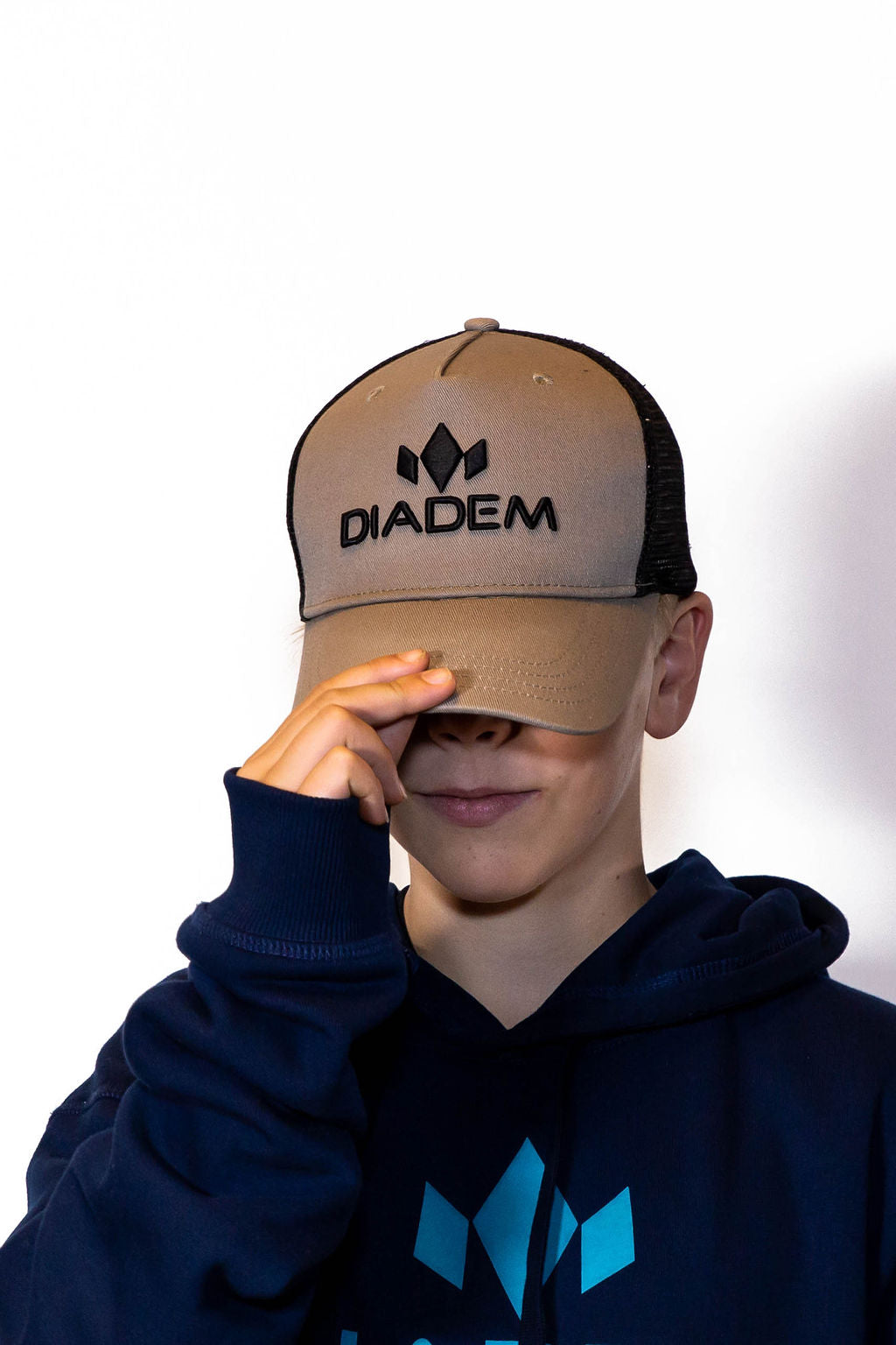 DIADEM TRUCKER HAT